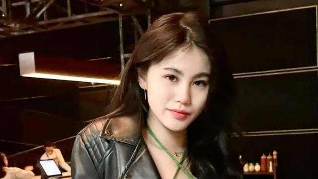 Menyelami Profil dan Perjalanan Karier Zoe Levana